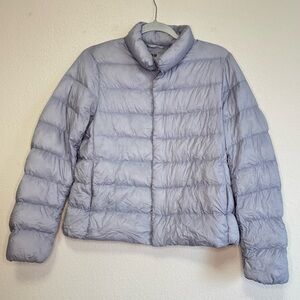 Uniqlo - Women's Silver Ultra Light Down Puffer Jacket in Size S